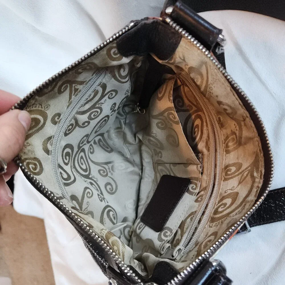 Brighton Crossbody Leopard Heart Pink and Red Pattern Purse w/Dark Leather - Picture 3 of 8